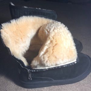 Black Ugg